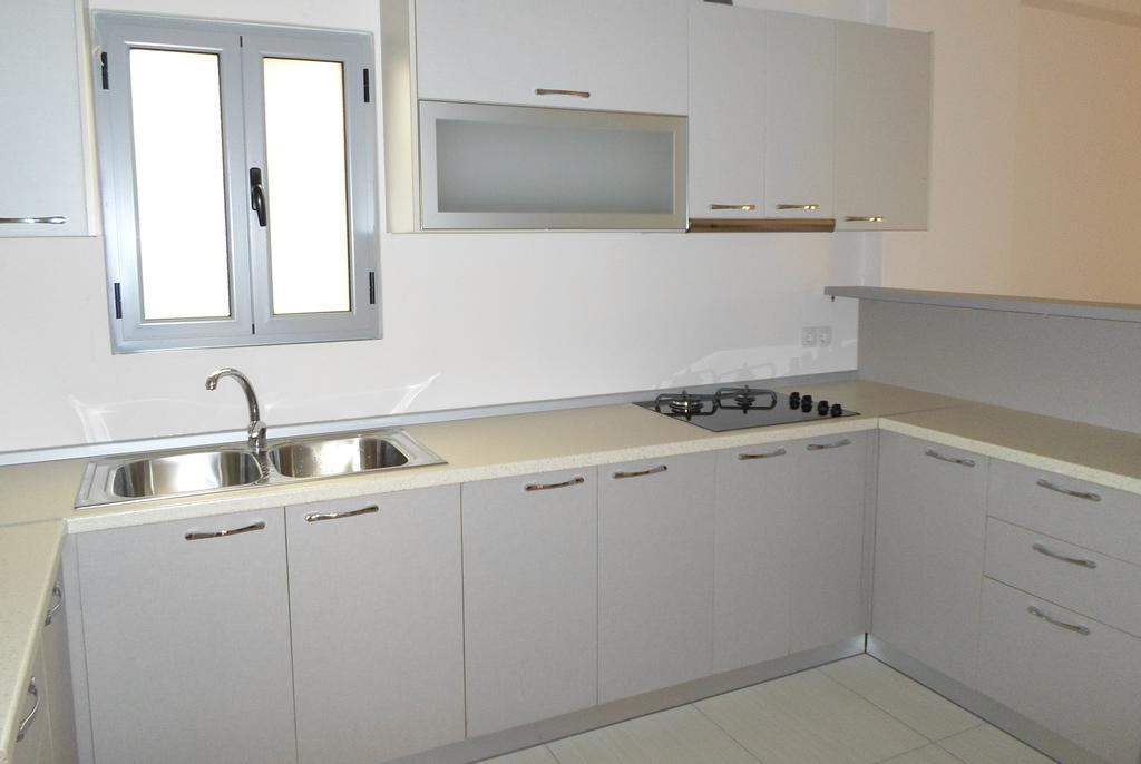 Riviera Rooms Himare Room photo